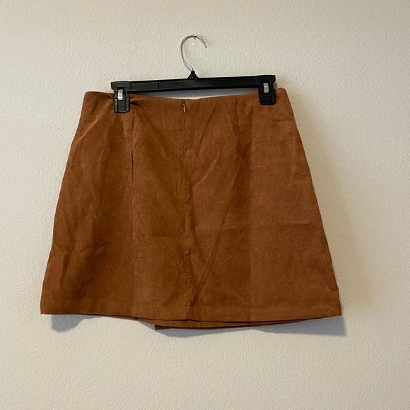 Front button corduroy skirt - Picture 3 of 3